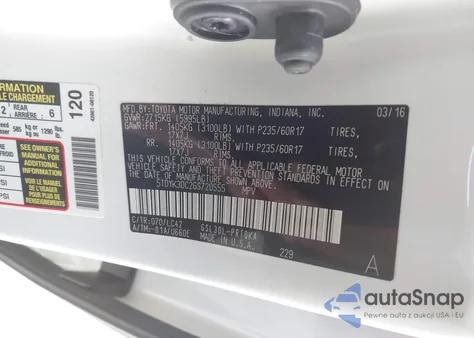 2016 Toyota Sienna Xle Premium 8 Passenger z USA, uszkodzony, nr VIN 5TDYK3DC2GS720555